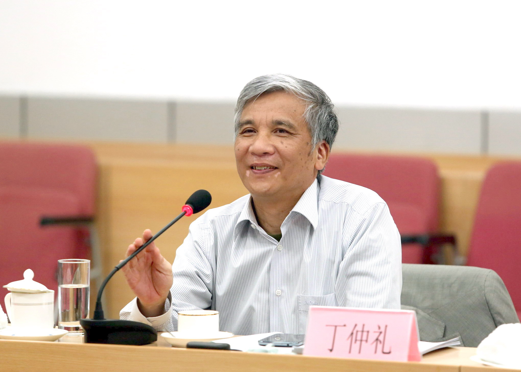 中国科学院教育委员会第二次会议召开