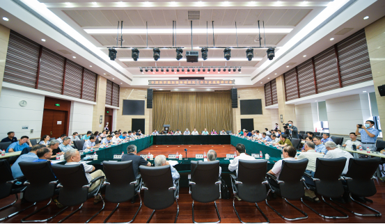 前沿科学与教育局组织召开中国科学院新时期加强基础研究工作系列研讨会